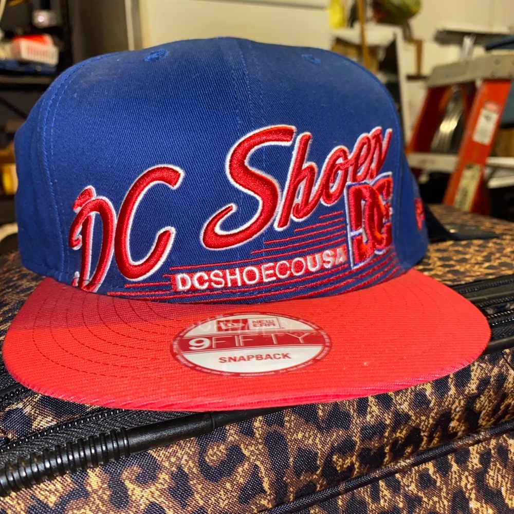 DC Shoes new era authentic snap back